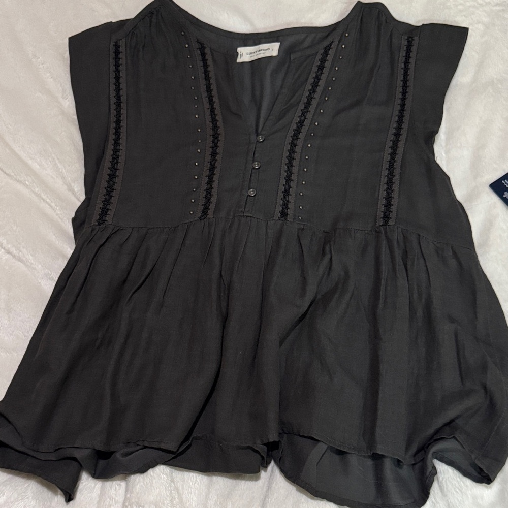 Lucky Brand Charcoal Sleeveless Blouse
